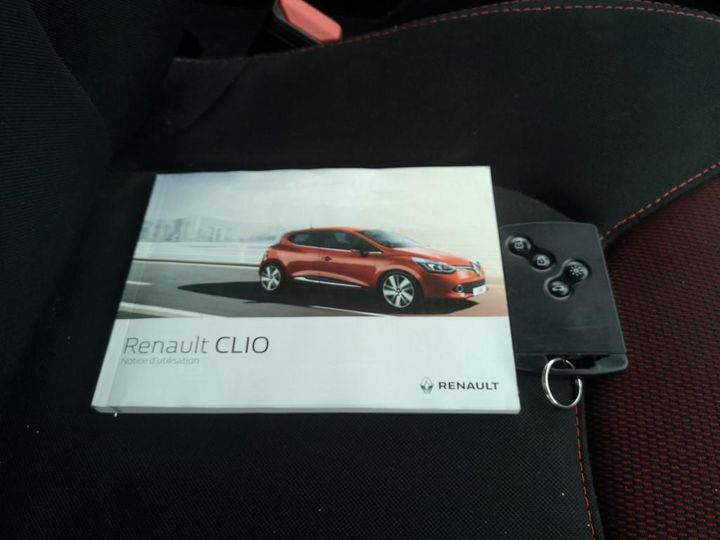 Photo 9 VIN: VF15RBF0A54376645 - RENAULT CLIO SOCIETE 