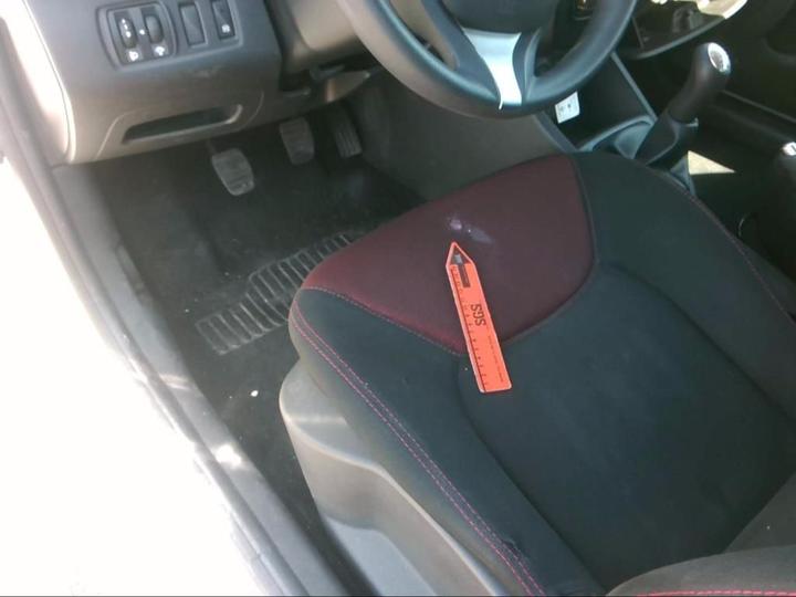 Photo 16 VIN: VF15RBF0A54730246 - RENAULT CLIO 5P SOCIETE (2 SEATS) 