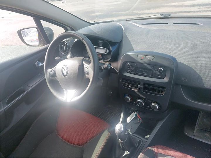 Photo 5 VIN: VF15RBF0A54744221 - RENAULT CLIO SOCIETE 