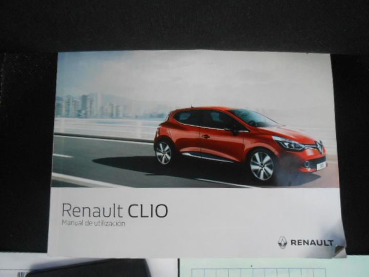 Photo 10 VIN: VF15RBF0A55000999 - RENAULT CLIO 