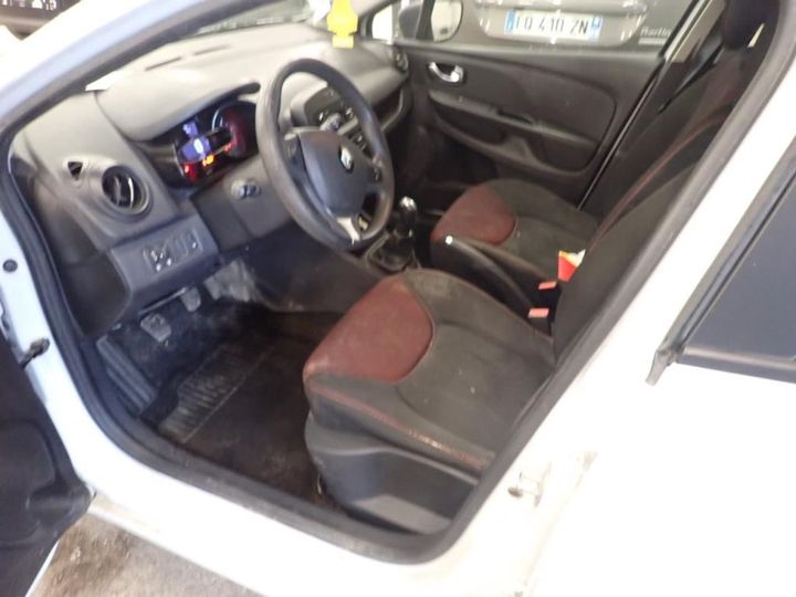 Photo 20 VIN: VF15RBF0A55124205 - RENAULT CLIO 5P SOCIETE (2 SEATS) 