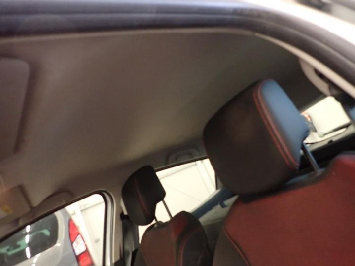 Photo 22 VIN: VF15RBF0A55124205 - RENAULT CLIO 5P SOCIETE (2 SEATS) 