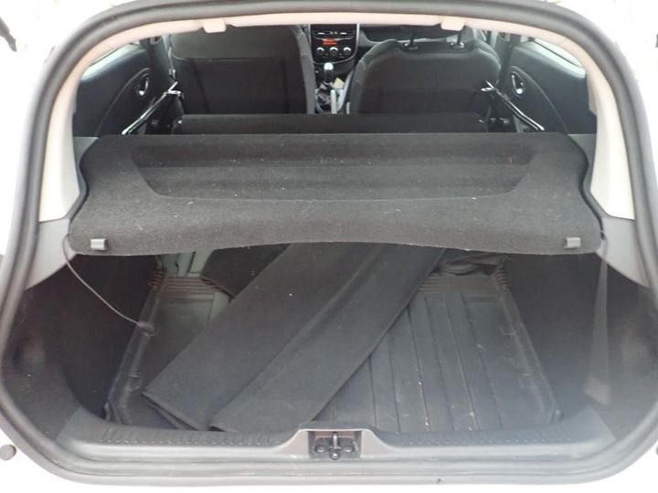 Photo 3 VIN: VF15RBF0A55125492 - RENAULT CLIO 5P SOCIETE (2 SEATS) 