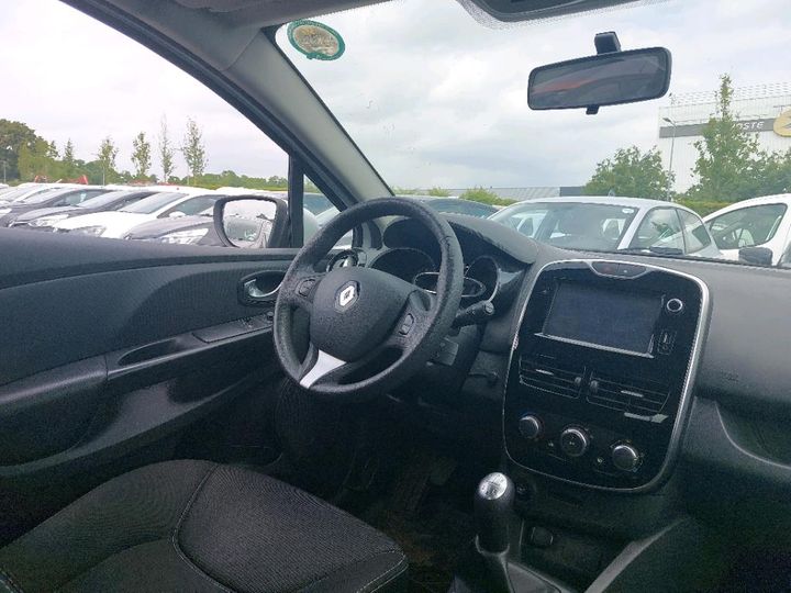 Photo 5 VIN: VF15RBF0A55135592 - RENAULT CLIO SOCIETE 