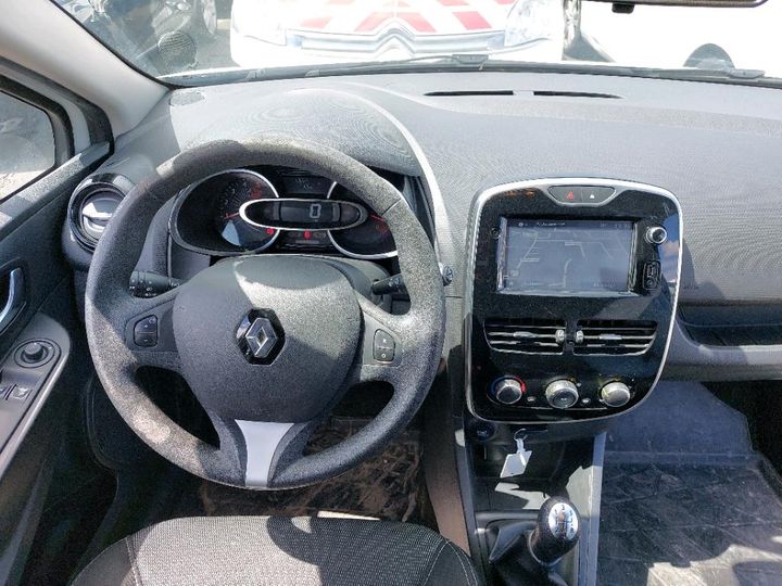 Photo 5 VIN: VF15RBF0A55135734 - RENAULT CLIO SOCIETE 