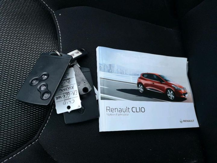 Photo 23 VIN: VF15RBF0A55156082 - RENAULT CLIO SOCIETE 