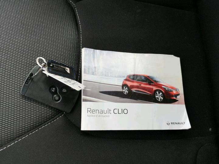 Photo 9 VIN: VF15RBF0A55157882 - RENAULT CLIO SOCIETE 