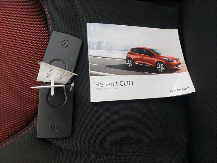 Photo 9 VIN: VF15RBF0A55344231 - RENAULT CLIO SOCIETE 