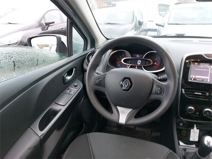 Photo 5 VIN: VF15RBF0A55461385 - RENAULT CLIO SOCIETE 