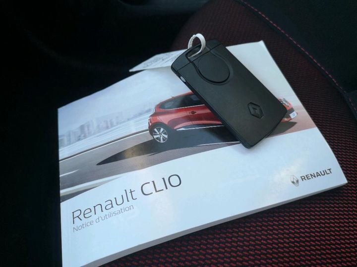 Photo 23 VIN: VF15RBF0A55492777 - RENAULT CLIO SOCIETE 