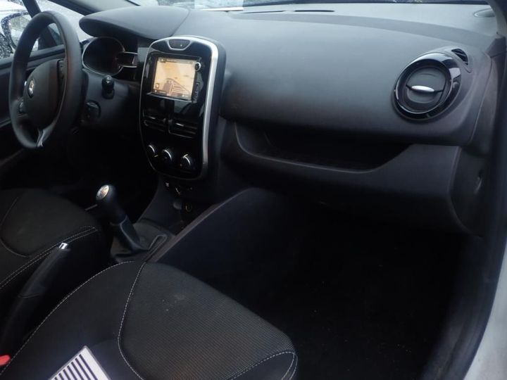 Photo 5 VIN: VF15RBF0A55563255 - RENAULT CLIO 5P SOCIETE (2 SEATS) 