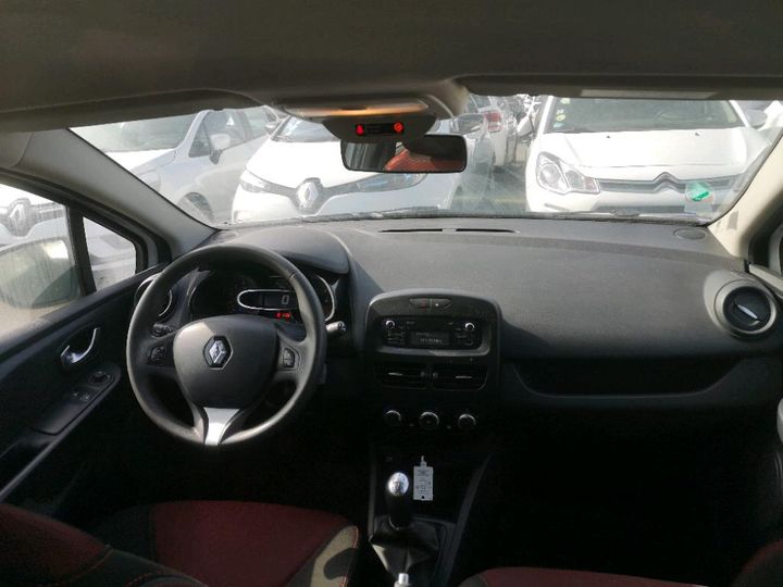 Photo 5 VIN: VF15RBF0A55566268 - RENAULT CLIO SOCIETE 