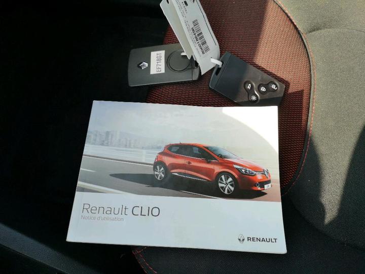 Photo 30 VIN: VF15RBF0A55641971 - RENAULT CLIO 