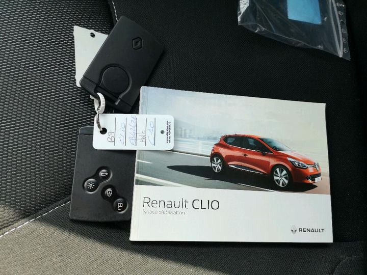 Photo 9 VIN: VF15RBF0A55642321 - RENAULT CLIO 