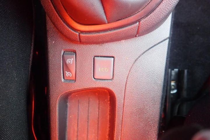 Photo 10 VIN: VF15RBF0A55741806 - RENAULT CLIO 5P SOCIETE (2 SEATS) 