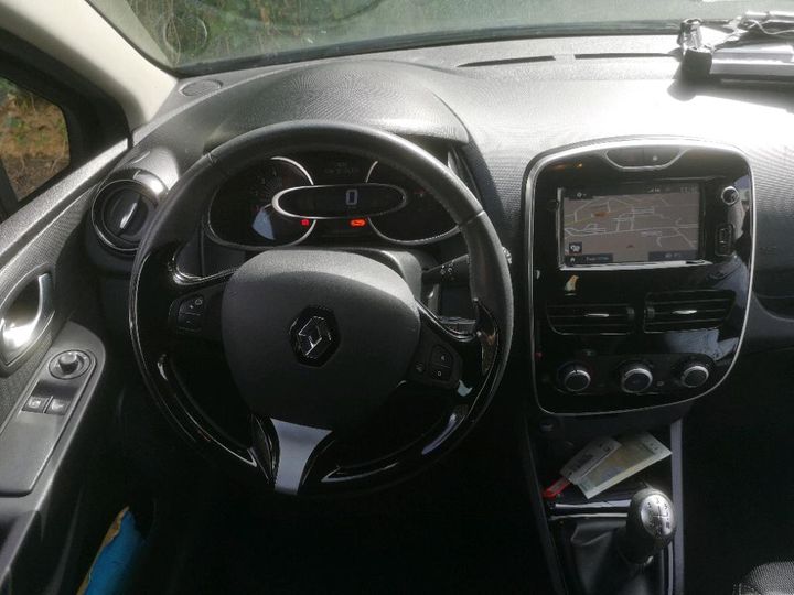 Photo 5 VIN: VF15RBF0A55752516 - RENAULT CLIO 