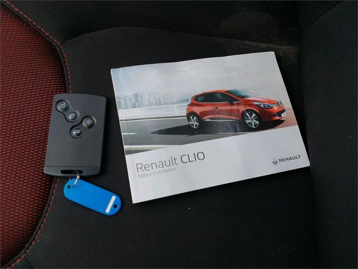 Photo 9 VIN: VF15RBF0A55855616 - RENAULT CLIO SOCIETE 