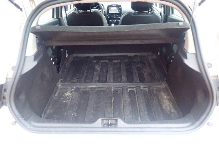 Photo 3 VIN: VF15RBF0A56208894 - RENAULT CLIO 5P SOCIETE (2 SEATS) 