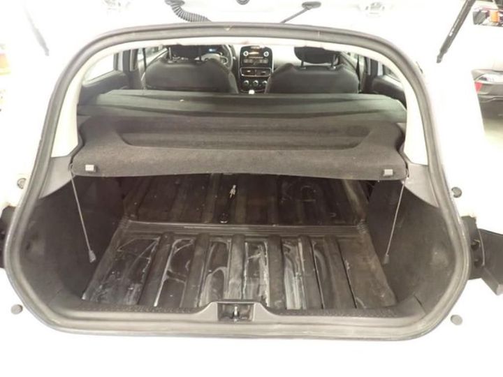 Photo 3 VIN: VF15RBF0A56214202 - RENAULT CLIO 5P SOCIETE (2 SEATS) 