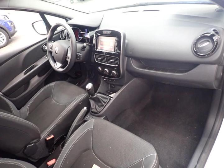 Photo 5 VIN: VF15RBF0A56454645 - RENAULT CLIO 5P SOCIETE (2 SEATS) 