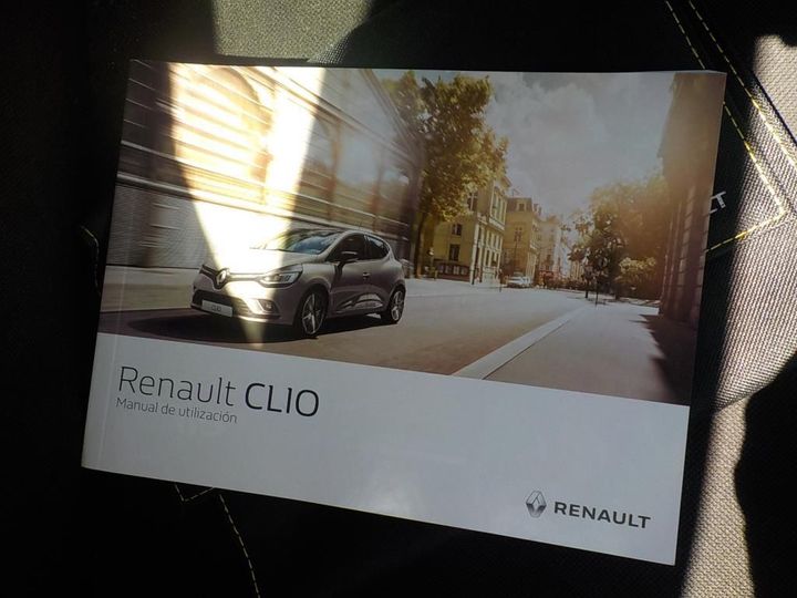 Photo 10 VIN: VF15RBF0A56698301 - RENAULT CLIO 