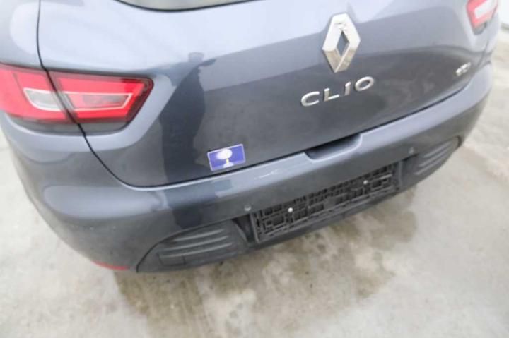 Photo 24 VIN: VF15RBF0A56744920 - RENAULT CLIO &#3912 