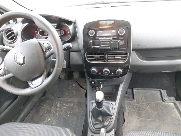 Photo 12 VIN: VF15RBF0A56746017 - RENAULT CLIO SOCIETE 