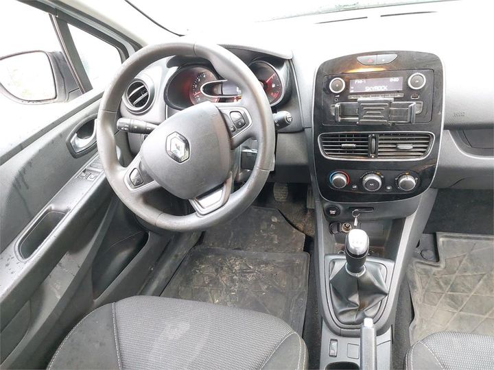 Photo 5 VIN: VF15RBF0A56746017 - RENAULT CLIO SOCIETE 