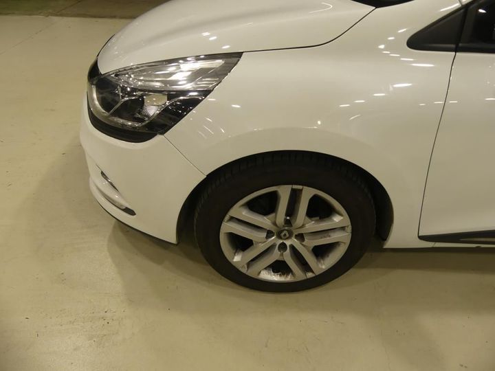 Photo 27 VIN: VF15RBF0A56790810 - RENAULT CLIO IV 