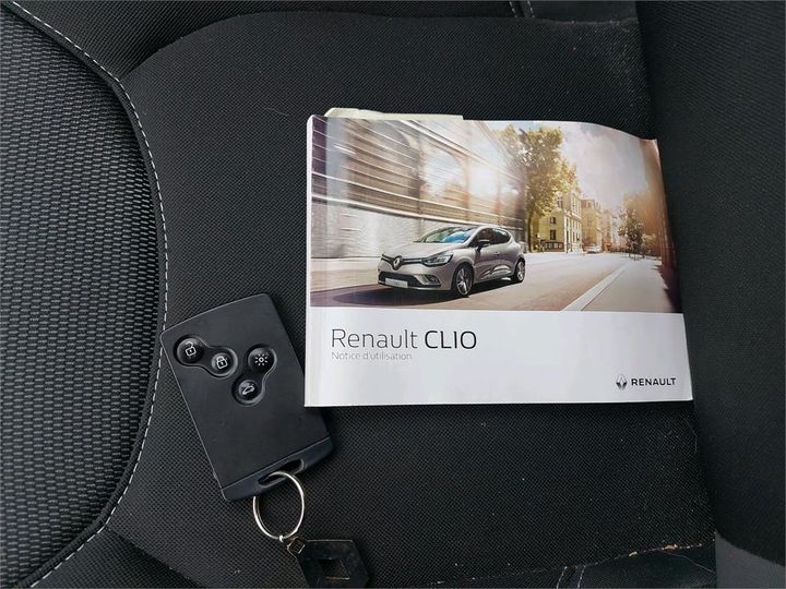 Photo 9 VIN: VF15RBF0A57063896 - RENAULT CLIO 