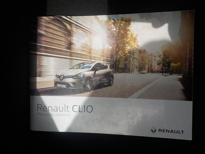 Photo 9 VIN: VF15RBF0A57081625 - RENAULT CLIO 