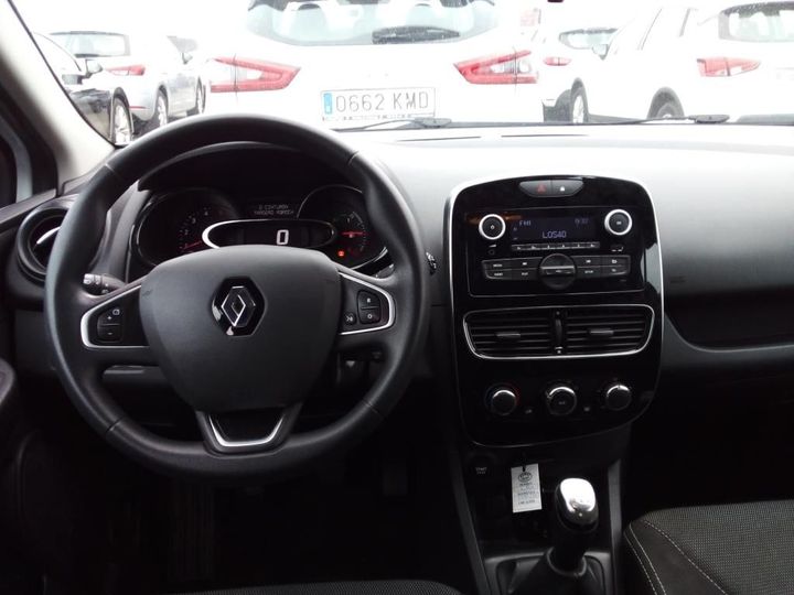 Photo 3 VIN: VF15RBF0A57324458 - RENAULT CLIO 