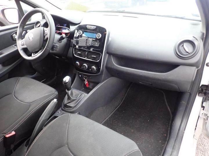 Photo 6 VIN: VF15RBF0A57326419 - RENAULT CLIO 5P SOCIETE (2 SEATS) 