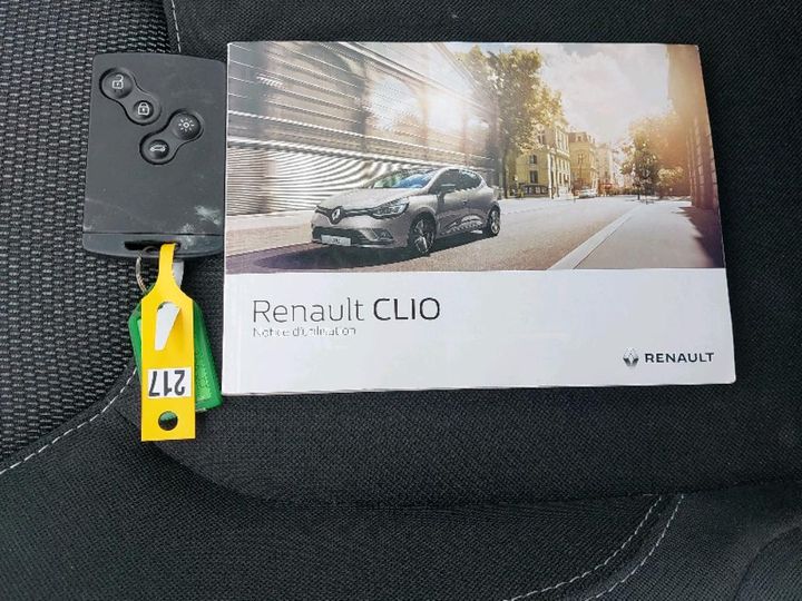 Photo 32 VIN: VF15RBF0A57469870 - RENAULT CLIO 