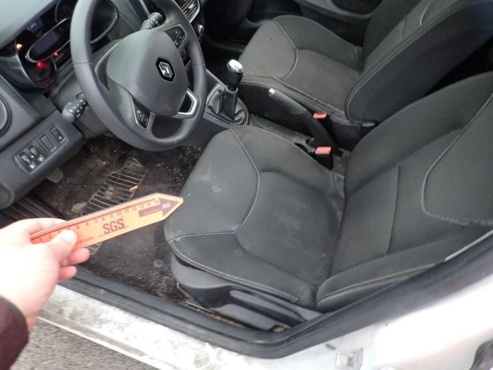 Photo 22 VIN: VF15RBF0A57727440 - RENAULT CLIO 5P SOCIETE (2 SEATS) 