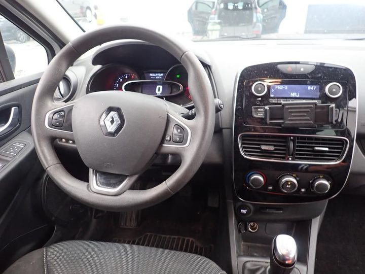 Photo 7 VIN: VF15RBF0A57847838 - RENAULT CLIO 5P SOCIETE (2 SEATS) 