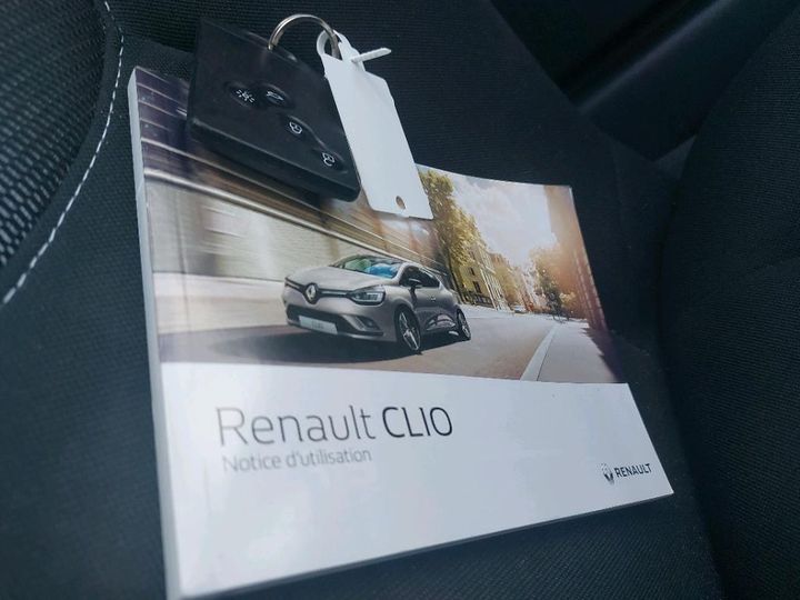 Photo 24 VIN: VF15RBF0A57895387 - RENAULT CLIO SOCIETE 