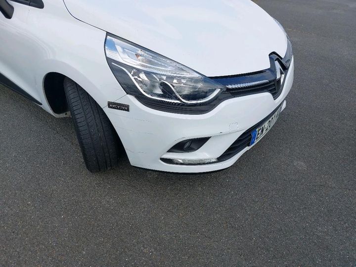 Photo 19 VIN: VF15RBF0A58075891 - RENAULT CLIO SOCIETE 