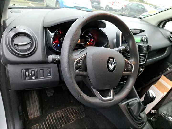 Photo 24 VIN: VF15RBF0A58198092 - RENAULT CLIO SOCIETE 