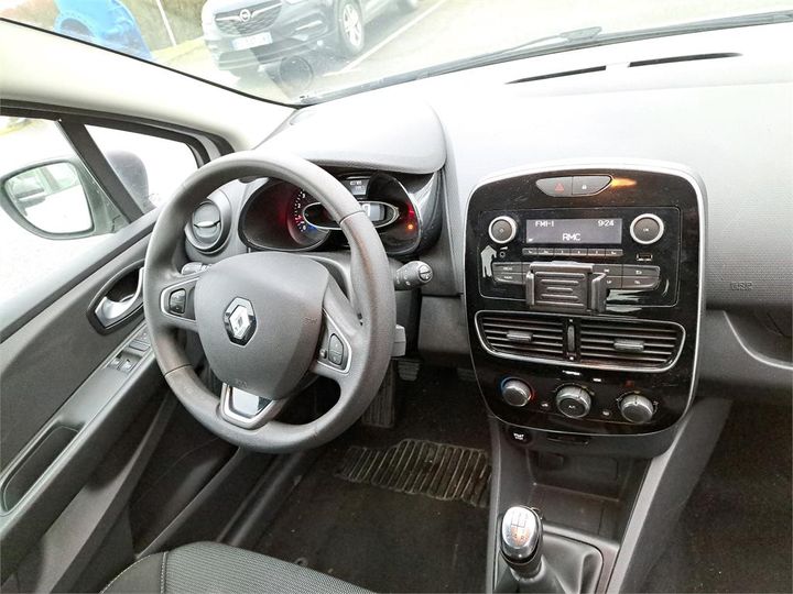 Photo 5 VIN: VF15RBF0A58198092 - RENAULT CLIO SOCIETE 