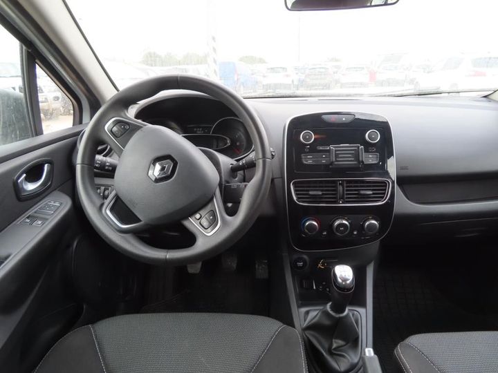 Photo 3 VIN: VF15RBF0A58353435 - RENAULT CLIO 