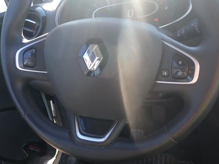 Photo 10 VIN: VF15RBF0A58379133 - RENAULT CLIO REV 