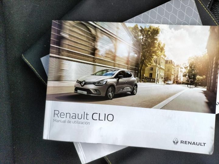 Photo 6 VIN: VF15RBF0A58621093 - RENAULT CLIO 