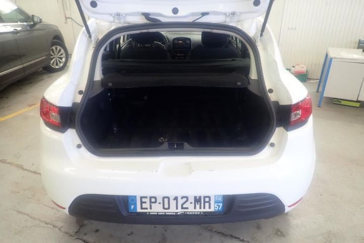 Photo 3 VIN: VF15RBF0A58656335 - RENAULT CLIO 5P SOCIETE (2 SEATS) 