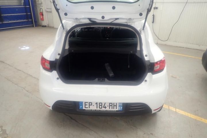 Photo 3 VIN: VF15RBF0A58660190 - RENAULT CLIO 5P SOCIETE (2 SEATS) 