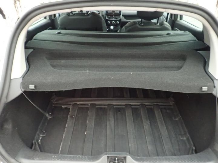 Photo 3 VIN: VF15RBF0A58675586 - RENAULT CLIO 5P SOCIETE (2 SEATS) 