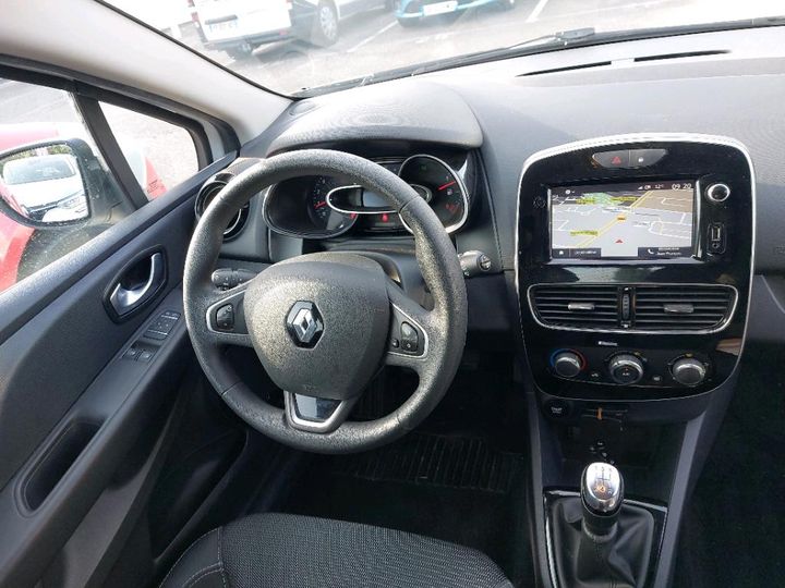 Photo 5 VIN: VF15RBF0A58676490 - RENAULT CLIO SOCIETE 