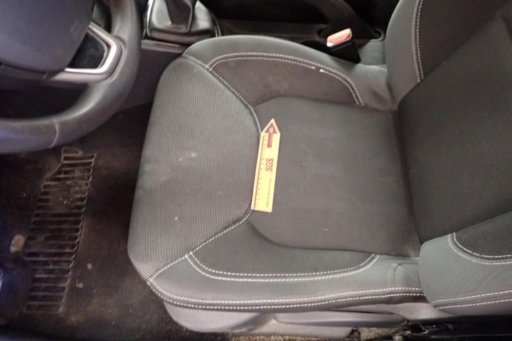 Photo 21 VIN: VF15RBF0A60205489 - RENAULT CLIO SOCIT 