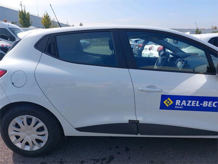 Photo 26 VIN: VF15RBF0A60280603 - RENAULT CLIO SOCIETE 