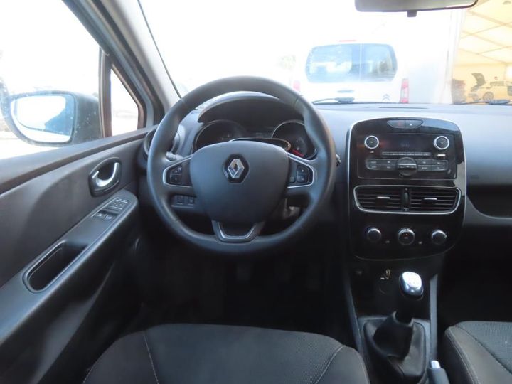 Photo 6 VIN: VF15RBF0A60333527 - RENAULT CLIO 